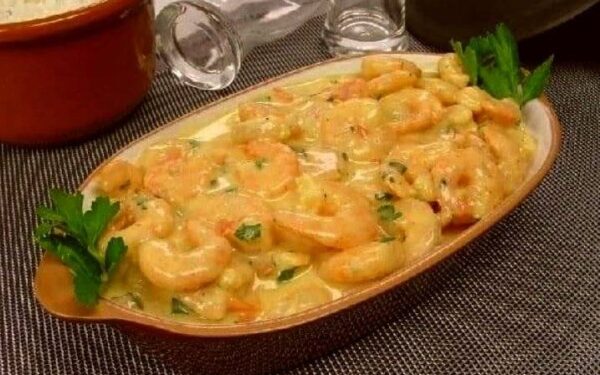 MOQUECA DE CAMARÃO SUCULENTA